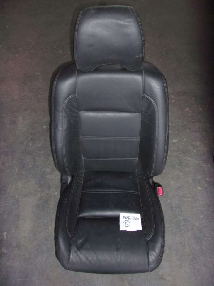 Subaru Forester II Sg 2006r Prawy Fotel Skóra