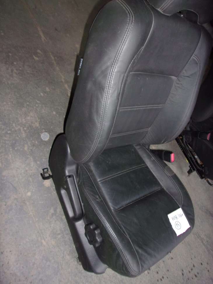 Subaru Forester II Sg 2006r Prawy Fotel Skóra - Image 3