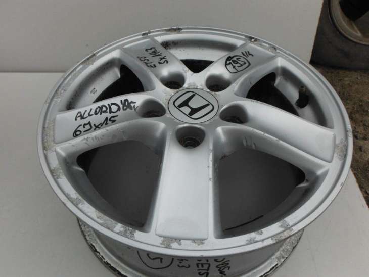 Honda Accord 2005r VII Felgi 15x6j 5x114.3 - obrazek 9