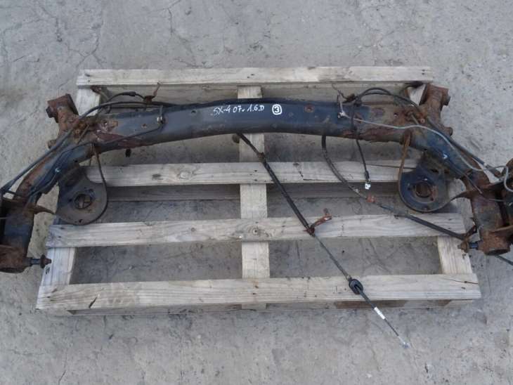 Suzuki Sx4 07r Belka Zawieszenia Tylnego Zwrotnica 46500-79J01