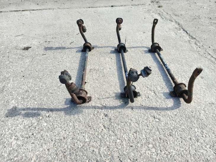 Mazda 3 I 05r 1,6 B – Drążek Stabilizatora Tył - Image 6