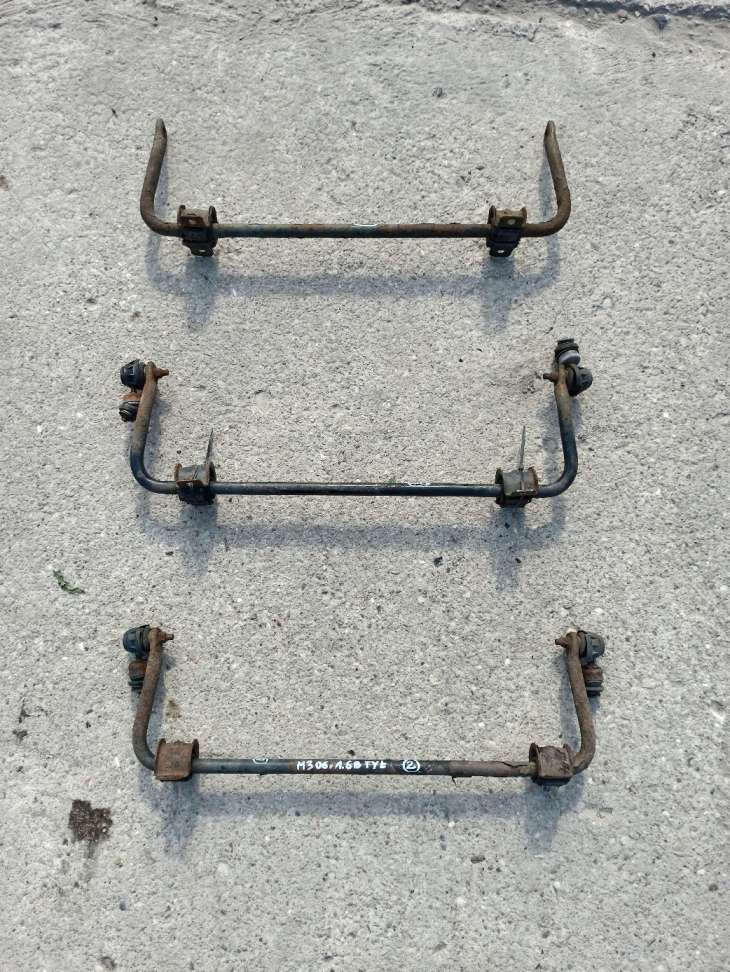 Mazda 3 I 05r 1,6 B – Drążek Stabilizatora Tył - Image 8