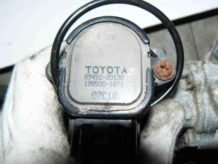 Toyota Yaris Przepustnica 89452-20130 22270-21010 - Image 4