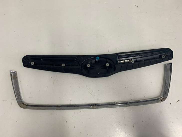 Subaru Forester Sj IV Atrapa Grill 91122sg020 - Image 5