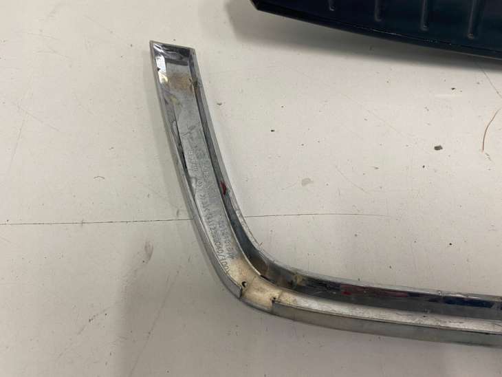 Subaru Forester Sj IV Atrapa Grill 91122sg020 - Image 9