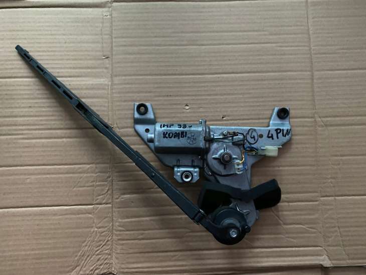 Subaru Impreza Gf Mechanizm Wycieraczki Silniczek
