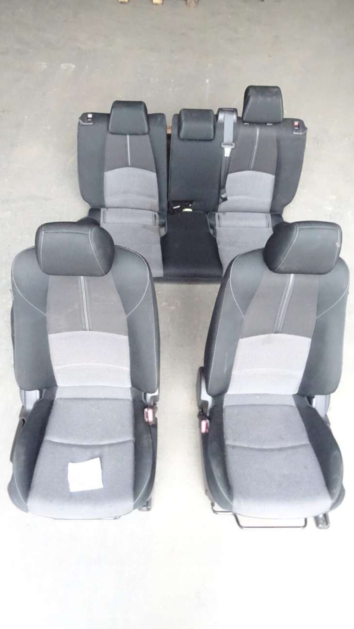 Mazda 2 Dj 2017r Fotele Kanapa Uk