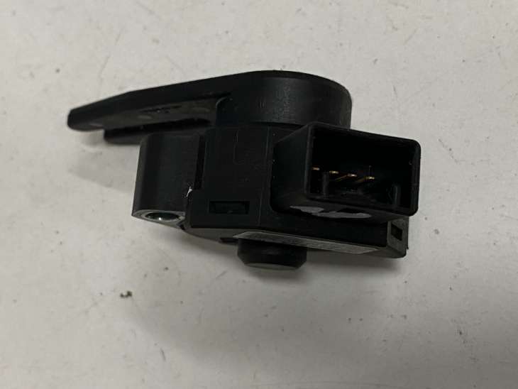 Kia Hyundai Czujnik Sprzęgła 93840-B2100 - Image 3