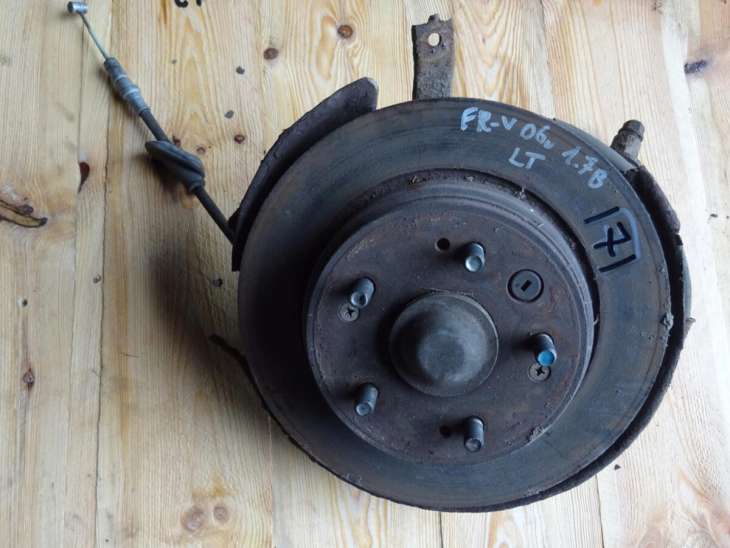 Honda Fr-V 06r 1,7b Zwrotnica Lewa Tylna