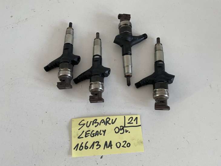 Subaru Legacy Outback IV Wtryskiwacze 16613aa020
