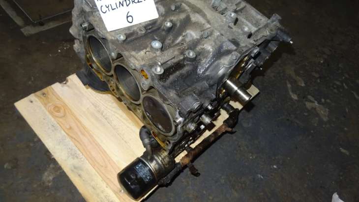 Subaru Legacy Outback IV 2006r H6 Blok Silnika - Image 4