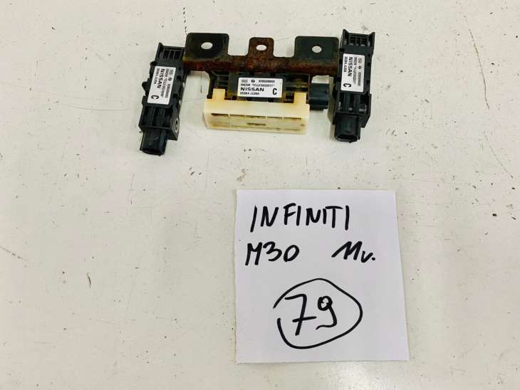 Infiniti Nissan Gtr Czujnik Uderzeniowy 0285008002
