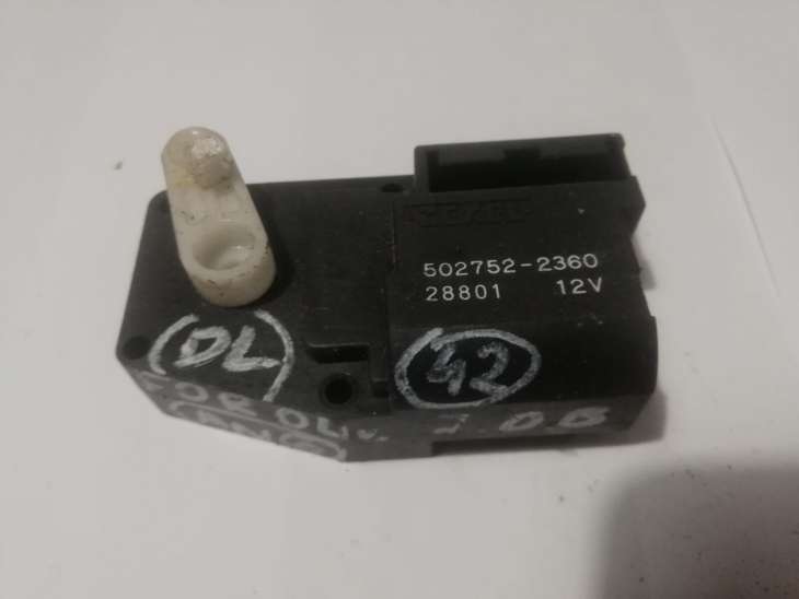 Subaru Forester Sg II Silniczek Sterownik Dmuchawy Nagrzewnicy 502752-2360