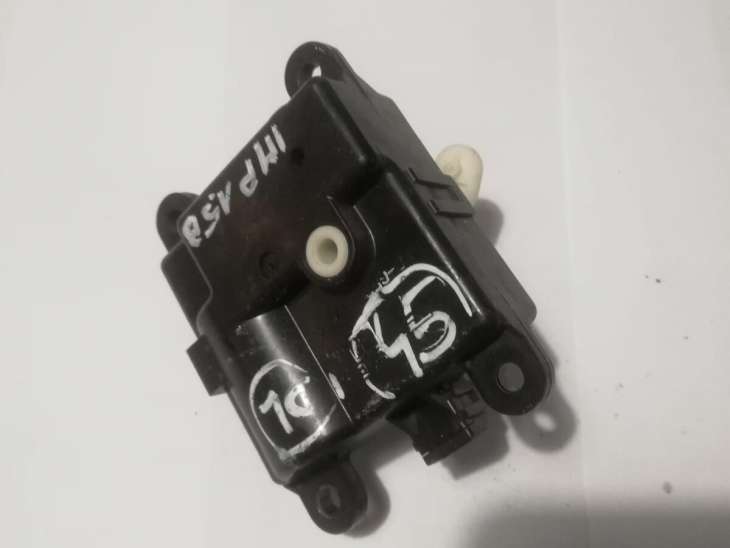 Subru Impreza Silniczek Sterownik Dmuchawy Nagrzewnicy 3b450 30840