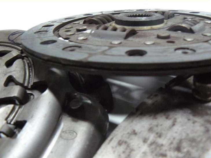 Nissan Micra K12 2004r 1.2 Sprzęgło Koło Zamachowe - Image 3