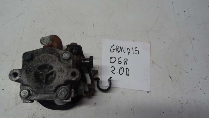 Mitsubishi Grandis 2006r 2.0d Pompa Wspomagania - Image 2