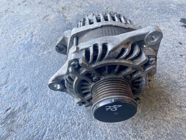 Infiniti M30d 2012r Alternator 23100 1bn1a