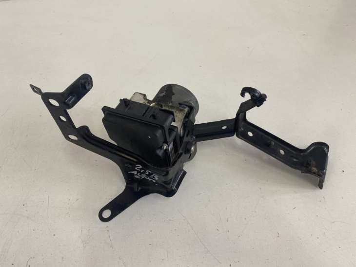 Subaru Legacy IV Lift 2.5b Pompa Hamulcowa Abs 27534ag140 - Image 2