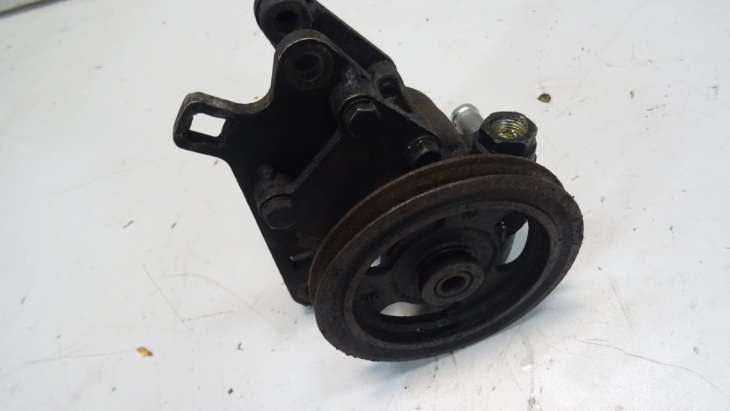 Opel Combo B 93-01 R 1.7 Diesel Pompa Wspomagania - Image 3
