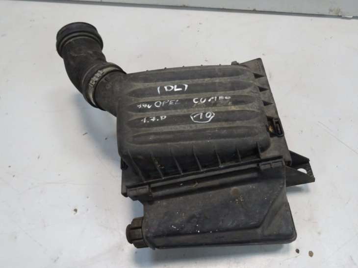 Opel Combo B 93-01 R 1.7 Diesel Corsa Obudowa Filtra Powietrza 90529826