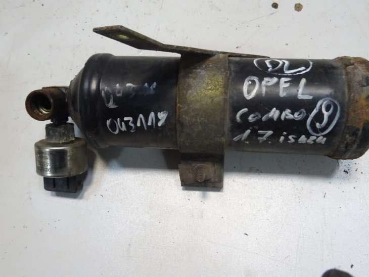 Opel Combo B 93-01 R 1.7 Diesel Czujnik Ciśnienia Klimatyzacji DiaVIa 043118