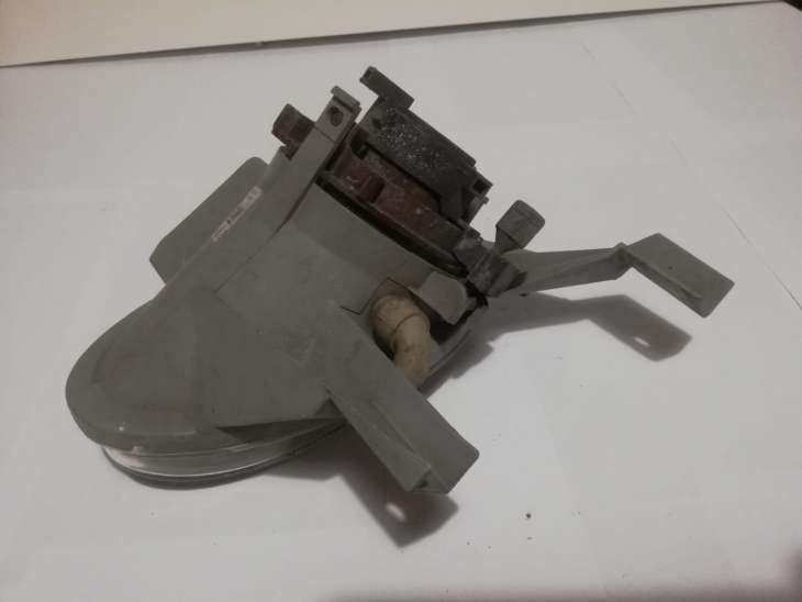 Opel Tigra Halogen Prawy 90481364 - Image 3
