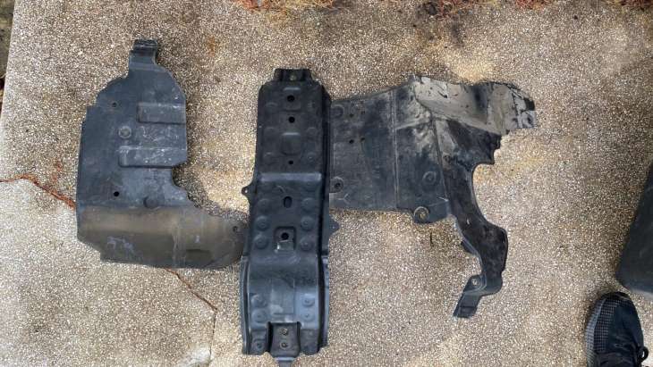 Subaru Forester IV 2.0xt Osłona Silnika 56410sg030 - Image 2