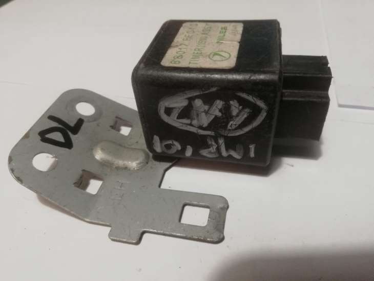 Subaru Impreza Gd Moduł Przekaźnik Niles 88017fe010 - Image 2