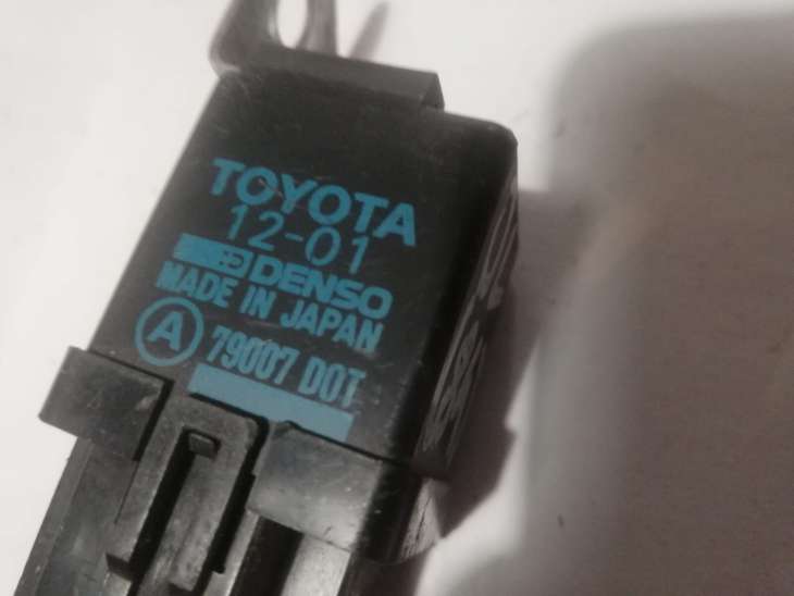 Toyota Przekaźnik Moduł 81980-12070 - Image 3