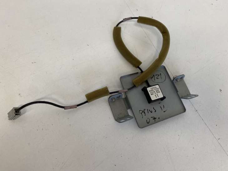 Toyota Prius II Antena Gps 86860-47060