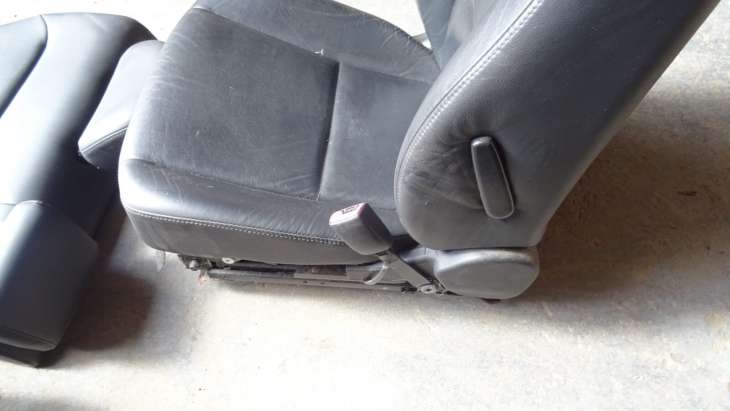 Subaru Outback III 2009r Fotele Skóra Trim Code D20 - Image 13