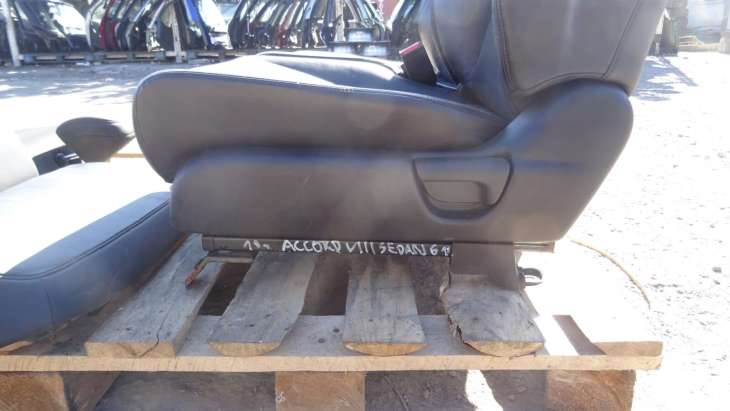 Honda Accord VIII 2009r Sedan Fotele Kanapa - Image 11