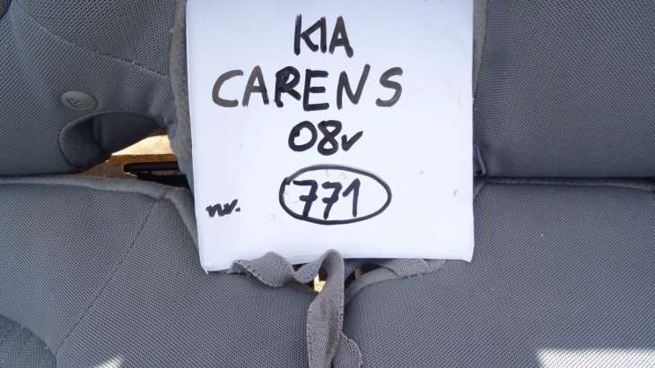 Kia Carens III 2007r Fotele Kanapa Nr.771 - Image 3