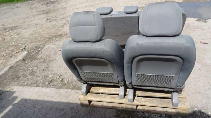 Kia Carens III 2007r Fotele Kanapa Nr.771 - Image 9