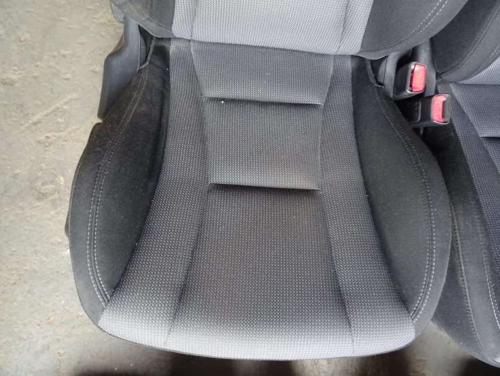 Hyundai I30 Gd 2014r Hb Fotele Kanapa Trim Ry - Image 6