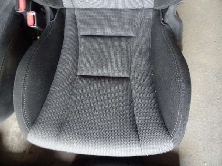 Hyundai I30 Gd 2014r Hb Fotele Kanapa Trim Ry - Image 3