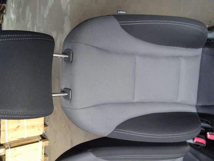 Hyundai I30 Gd 2014r Hb Fotele Kanapa Trim Ry - Image 2
