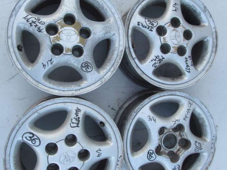 Toyota Mr2 1991r Felgi 14x6jj 14x7jj Et45 5x114.3