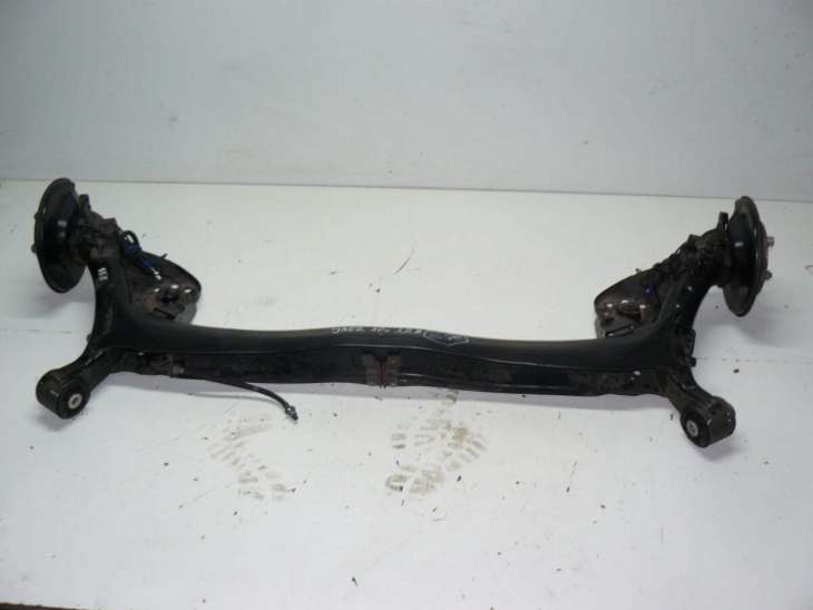Honda Jazz III 2011r Belka Zawieszenia Tylnego 42100tf0g05