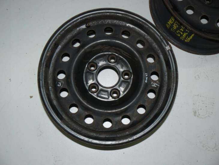 Nissan Almera Tino 2004r Felga 15x6jh2 Et45 - Image 2