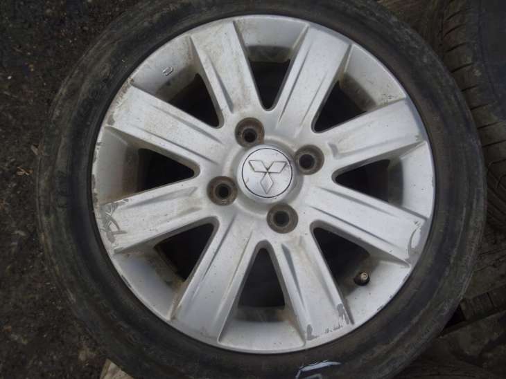Mitsubishi Colt VI Felgi 15 Et46 4x100 195/50r15 2004-2012R - obrazek 3