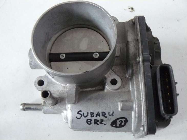 Subaru Brz Przepustnica Toyota Gt86 2.0 16112aa400