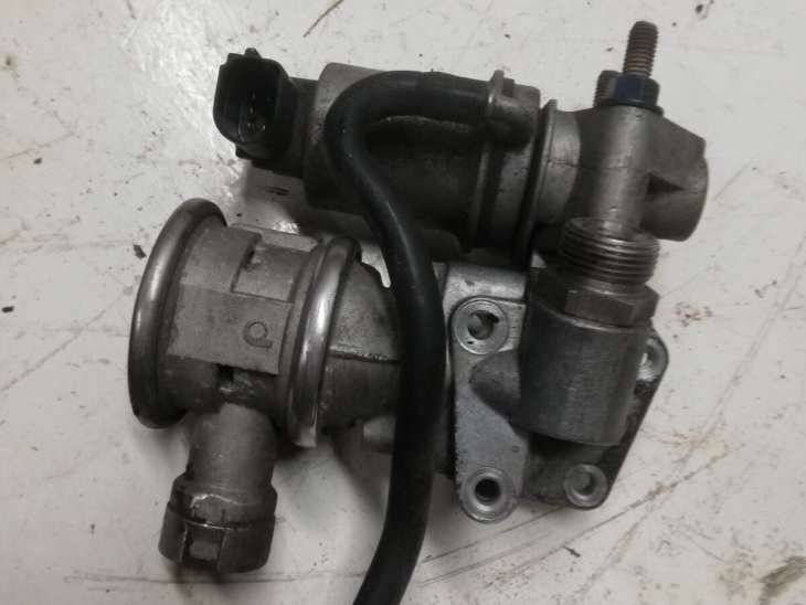 Audi A3 8l 2000r 1.6b Avu Zawór Podciśnienia 037906283