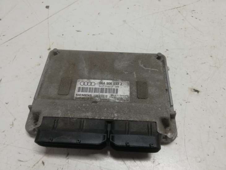 Audi A3 8l 2000r 1.6b Lift Komputer Silnika 06a906033j