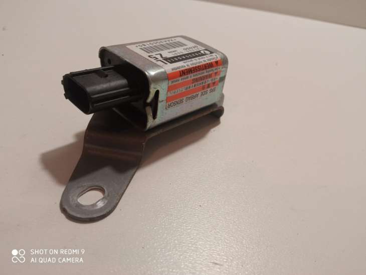Subaru Legacy IV Outback Czujnik Uderzeniowy 98235ag011 - Image 3