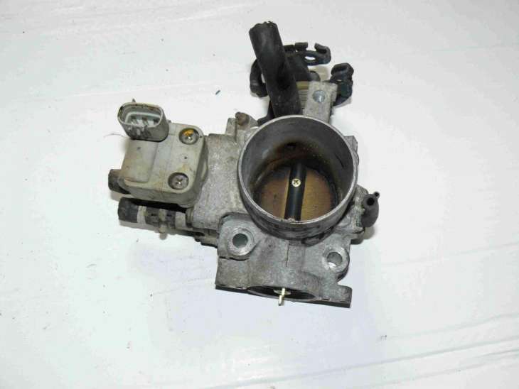 Toyota Celica 1995r 2.0b Przepustnica 22270-74250