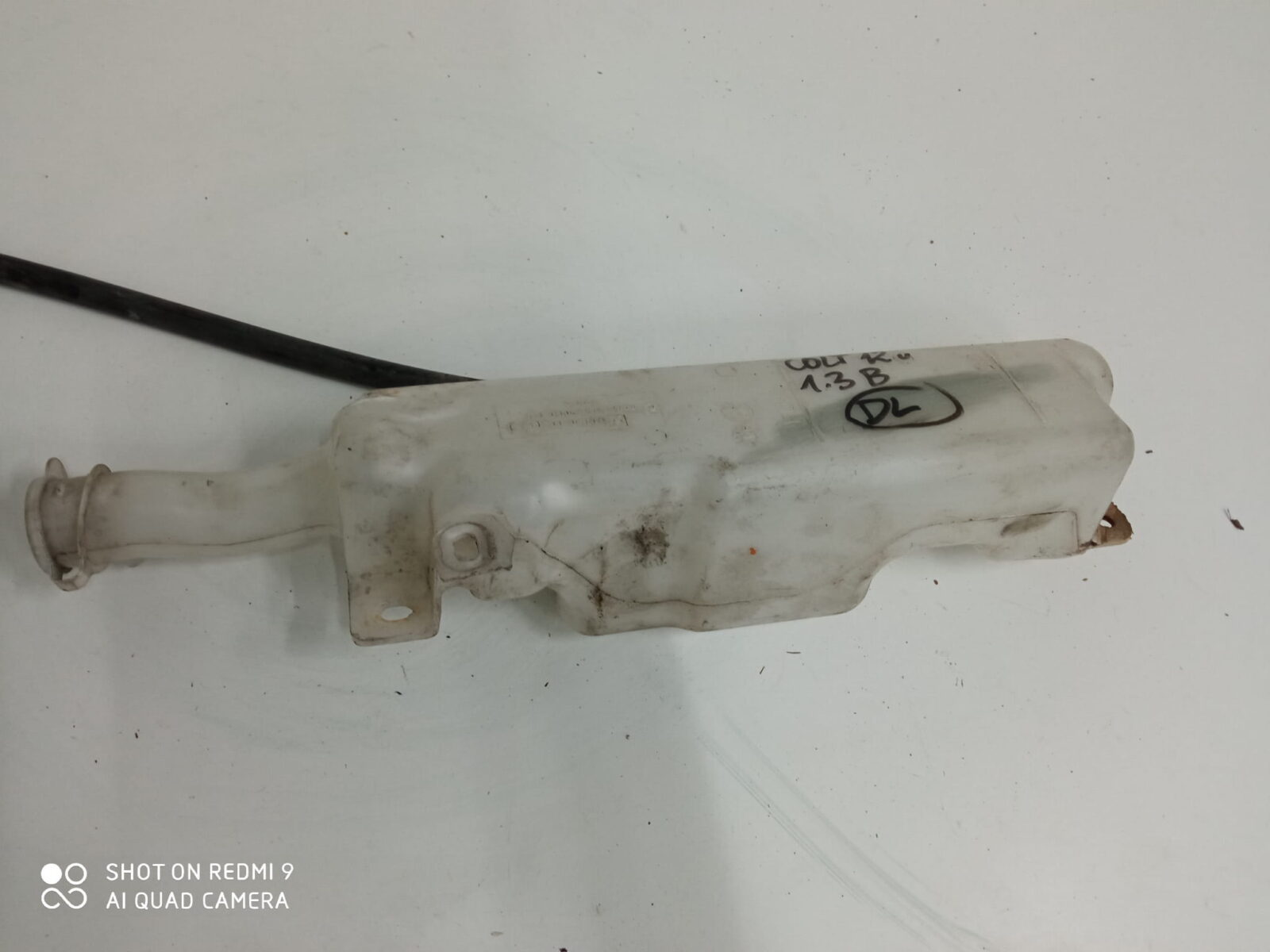 Mitsubishi Colt Z30 Zbiornik Zbiorniczek Spryskiwaczy Mn130400
