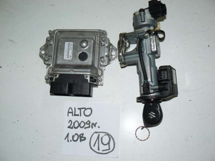 Suzuki Alto 2009r Komputer 33920-68k00 0261s04260