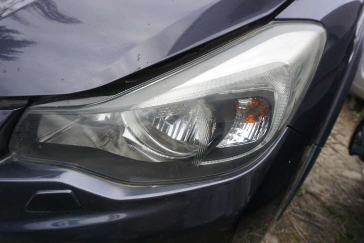 SUBARU XV GP 2011-2017R LEWA LAMPA XENON 84001FJ130