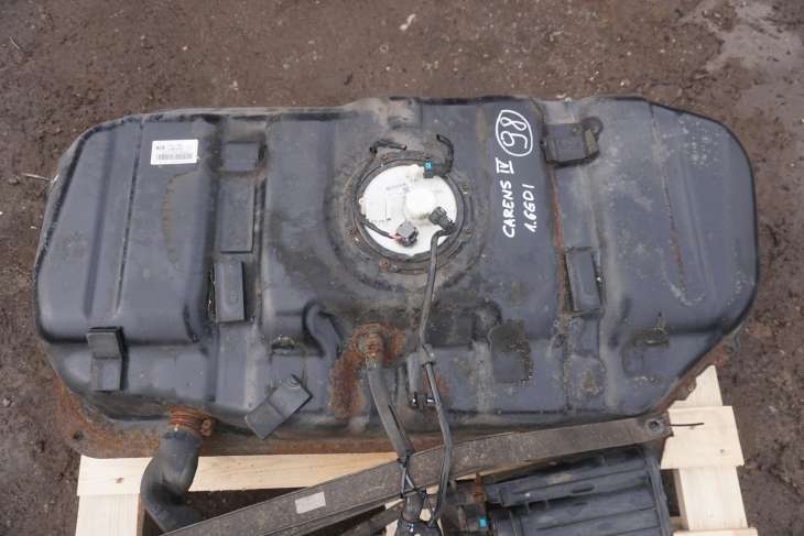 KIA CARENS IV 2013-2016r 1.6gdi ZBIORNIK PALIWA 31100-A4201 31150A4000 ; WLEW 31030A4000 ; POMPA PALIWA 31110A4001 - obrazek 2